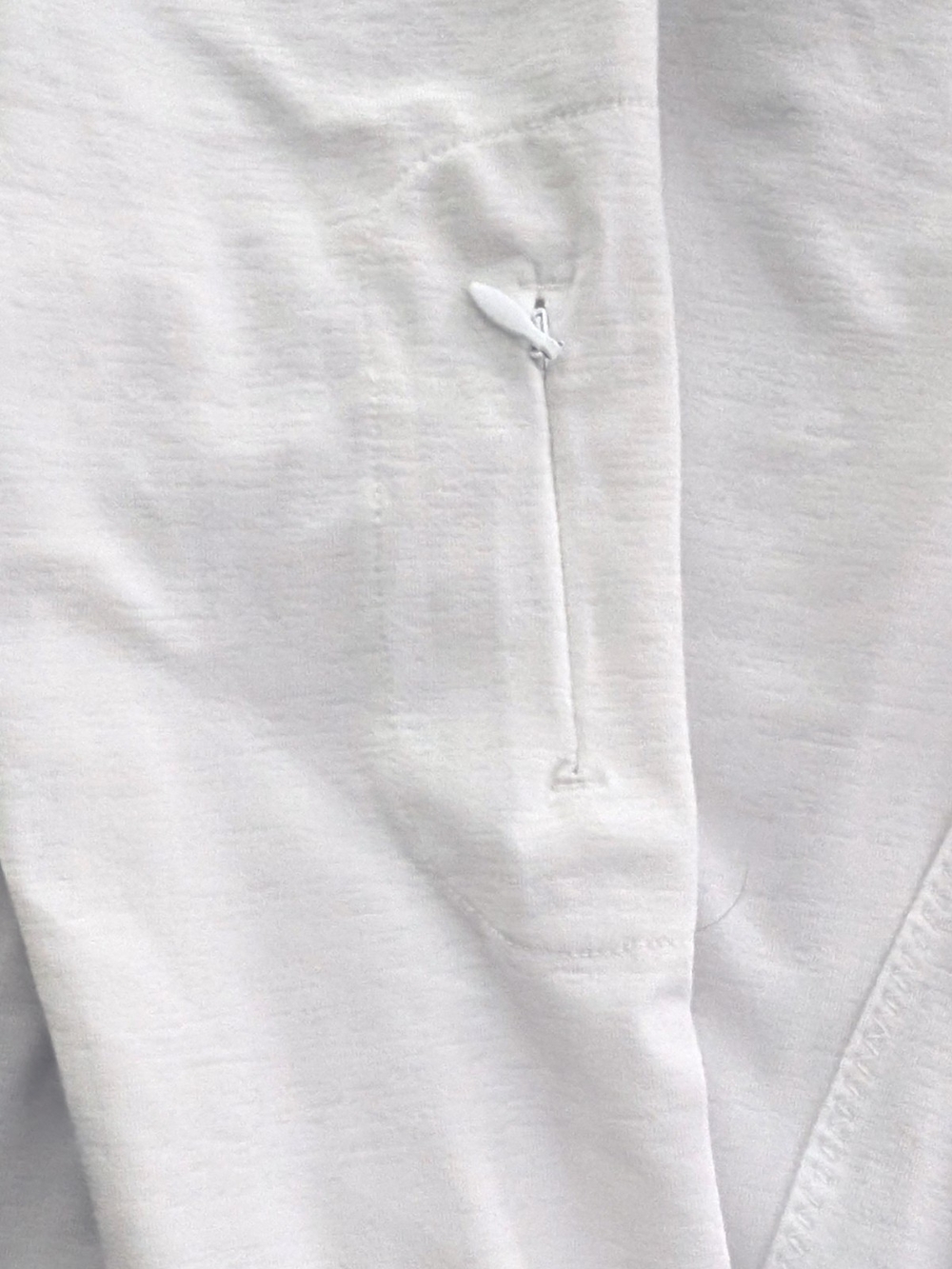 NWOT Athleta White Long-Sleeve Performance Tee With Roughing, Size Small - Picture 5 of 13